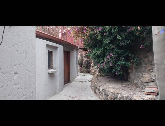 3 BEDROOM HOUSE FOR SALE IN KENSINGTON